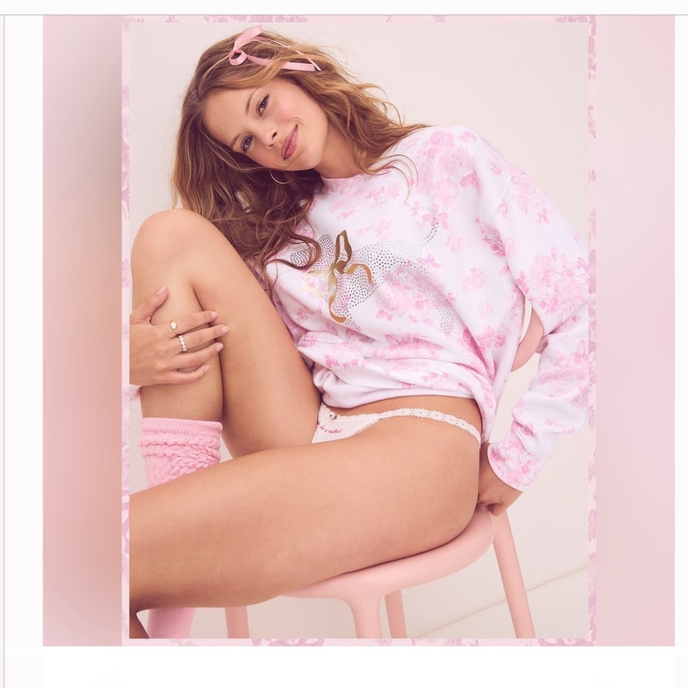 NWT SZ S PINK X LOVESHACKFANCY OVERSIZED CREW SWEATSHIRT